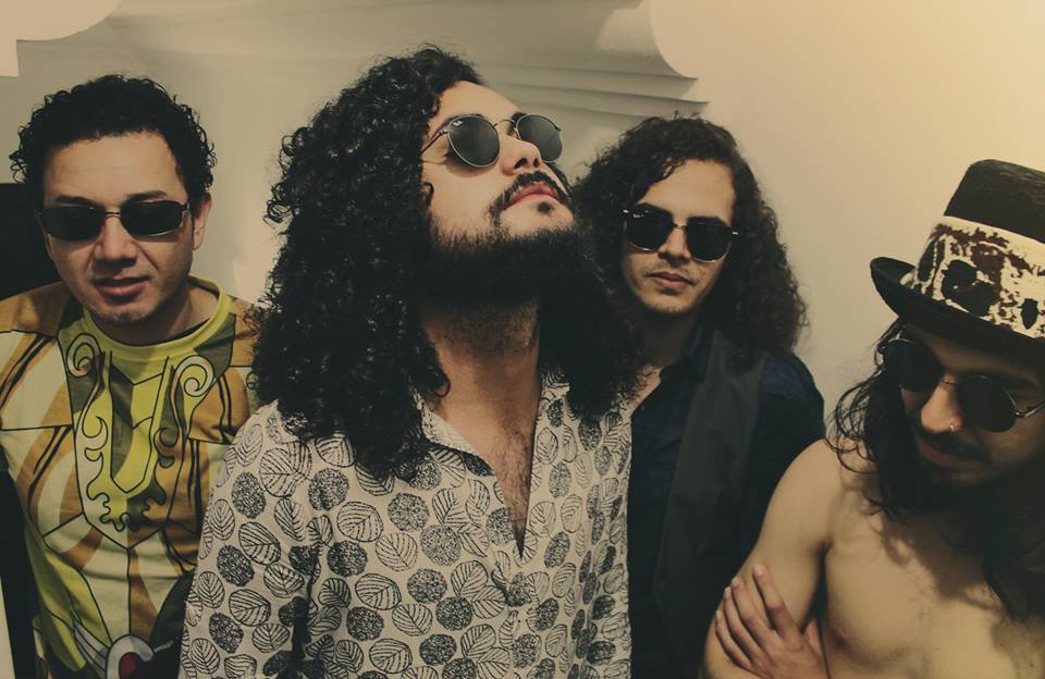 WHITE FEATHER: novo EP sairá primeiramente no formato digital