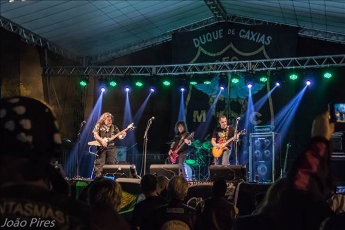 Anjos da Sombra: banda lança single “Falso Amigo” no YouTube