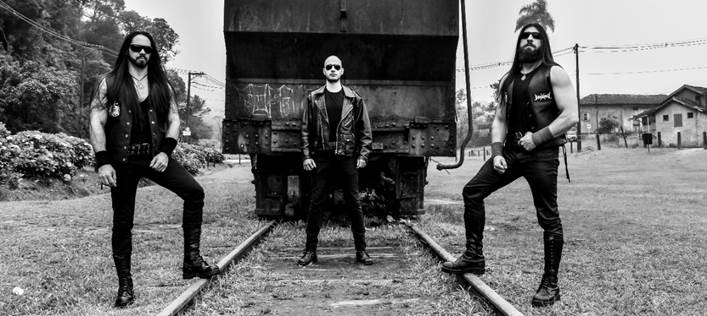 Justabeli: banda disponibiliza álbum, Intense Heavy Clash, para audição completa no YouTube