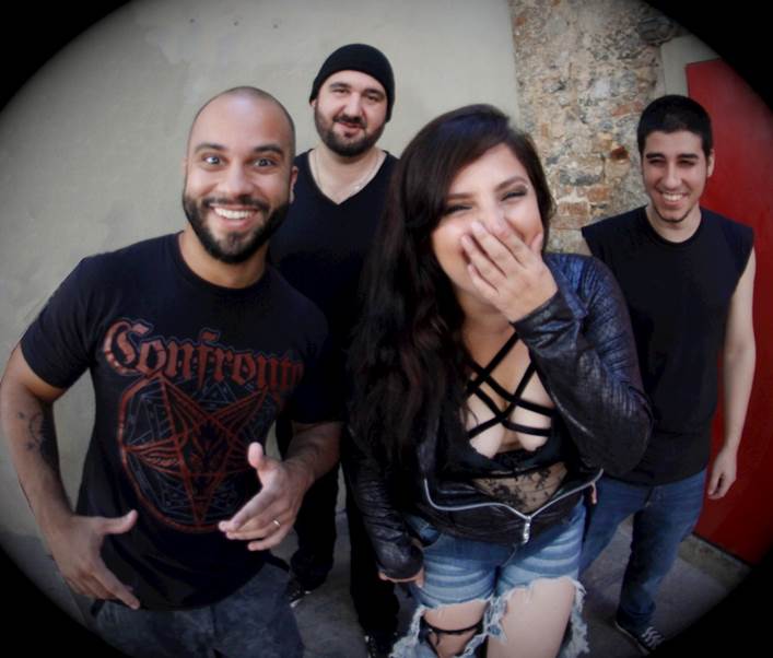 Revengin: Assista à entrevista da banda para o canal Rock Oculto no YouTube