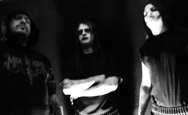 WARFIELD: gravadora negociando licenciamento do segundo álbum