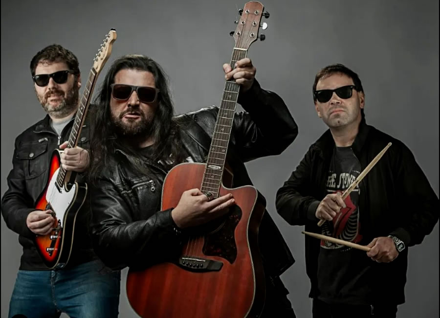 Hostel 65: confira o novo single A Garota do Bar