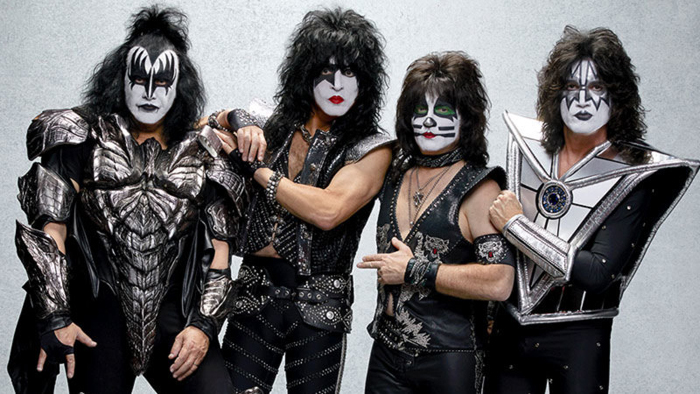 Paul Stanley: vocalista avalia proposta que pode forçar hotéis de Los Angeles a abrigar moradores de rua