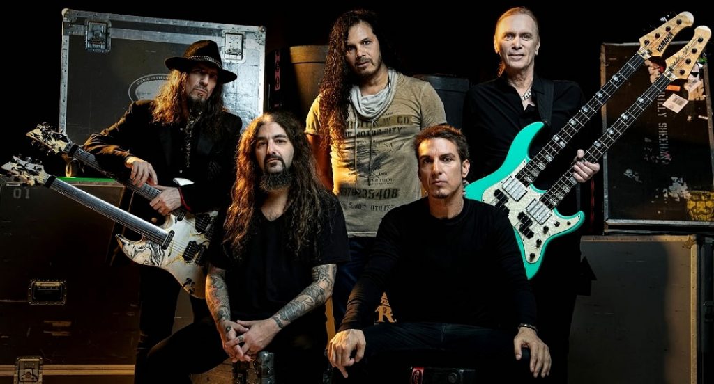 Sons Of Apollo: no Brasil esta semana com Felipe Andreoli no baixo; Bumblefoot comenta sobre a expectativa para tour