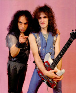 Codiretor revela o motivo de VIVIAN CAMPBELL ter sido cortado do documentário de RONNIE JAMES DIO