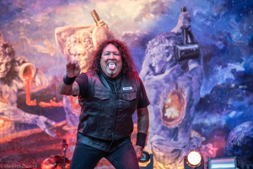 CHUCK BILLY (TESTAMENT) diz que está trabalhando em primeiro álbum solo, com influência de THIN LIZZY