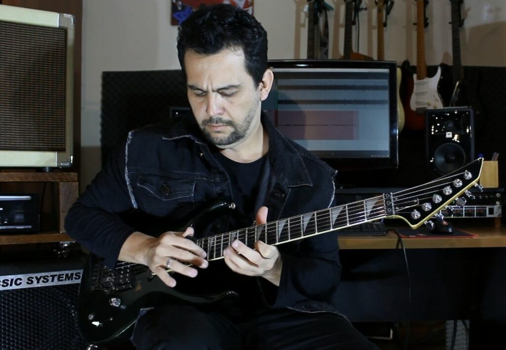 RICKY DE CAMARGO: vídeo de single do mais recente álbum já soma 2 mil views no Youtube