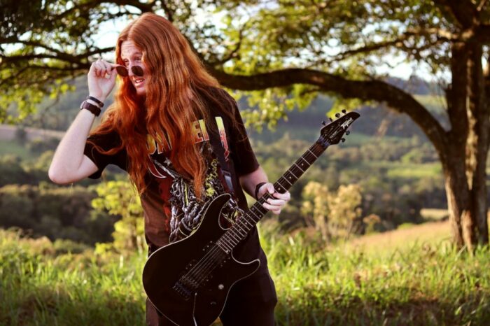 JOÃO MÜZEL: guitarrista disponibiliza vlog das gravações do seu EP