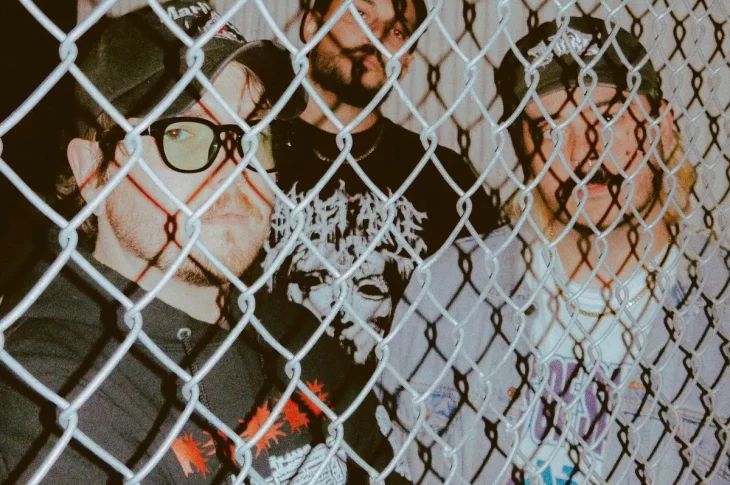 ⚡ FOX LAKE anuncia turnê principal “New World Heat” para Setembro e Outubro