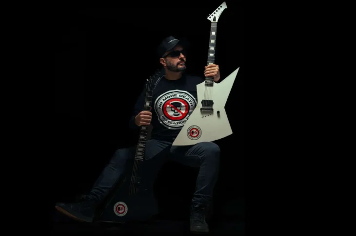 ⚡No More Death: estreia com o poderoso álbum “The Death is Dead”.