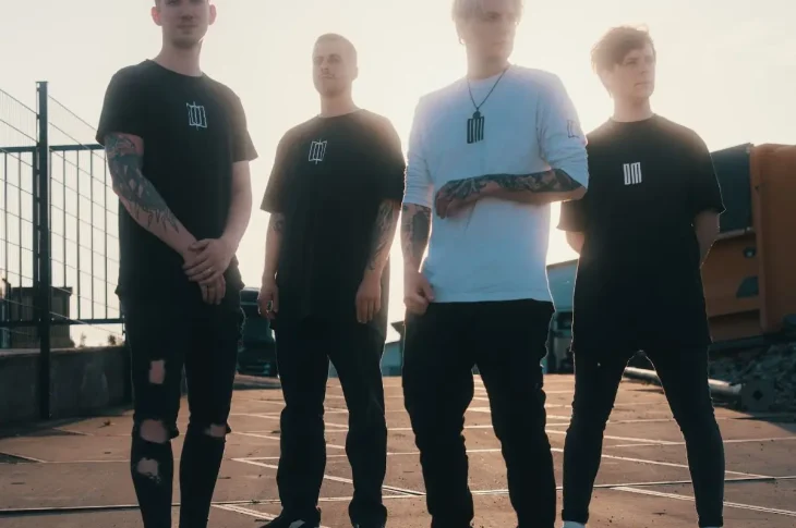 ⚡Our Miráge: libera seu single mais sombrio: “Violent Spin”.