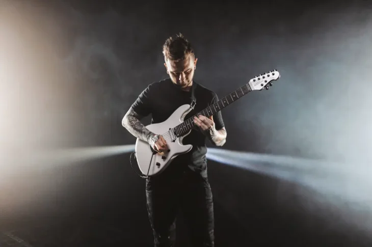 ⚡Jason Richardson: lança versão metal técnica de “Hedwig’s Theme” — assista!