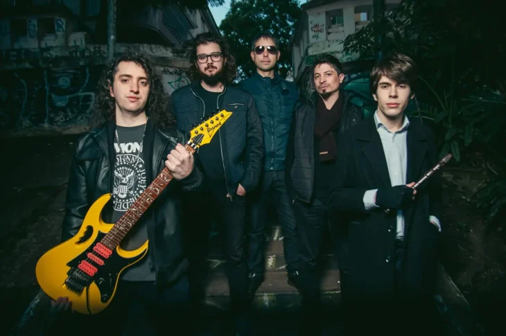 ⚡Dosoro: lança “Morena” com participação especial de Derek Sherinian.