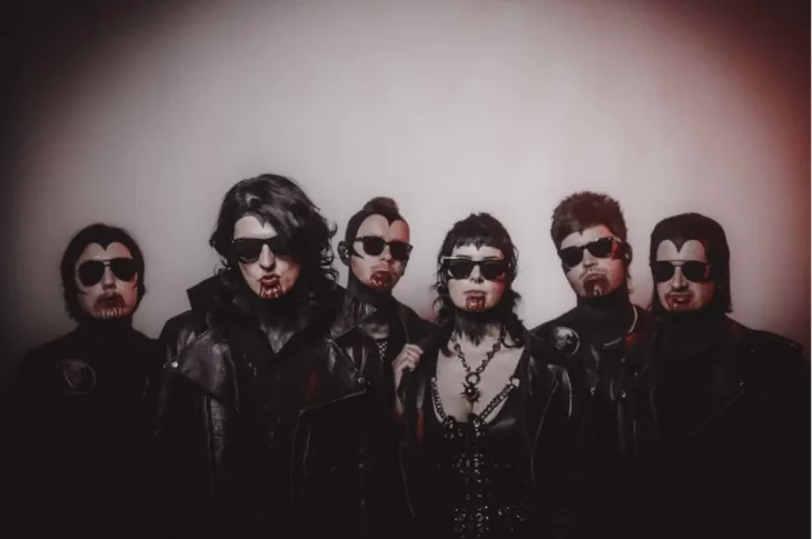 ⚡ Creeper: anuncia oficialmente o lançamento de seu novo álbum, Sanguivore II: Mistress of Death.