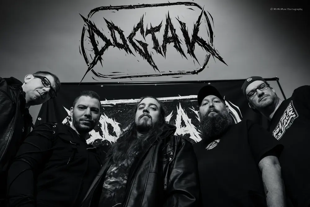 Dogtak: anuncia su EP debut «Shattered Reflection».