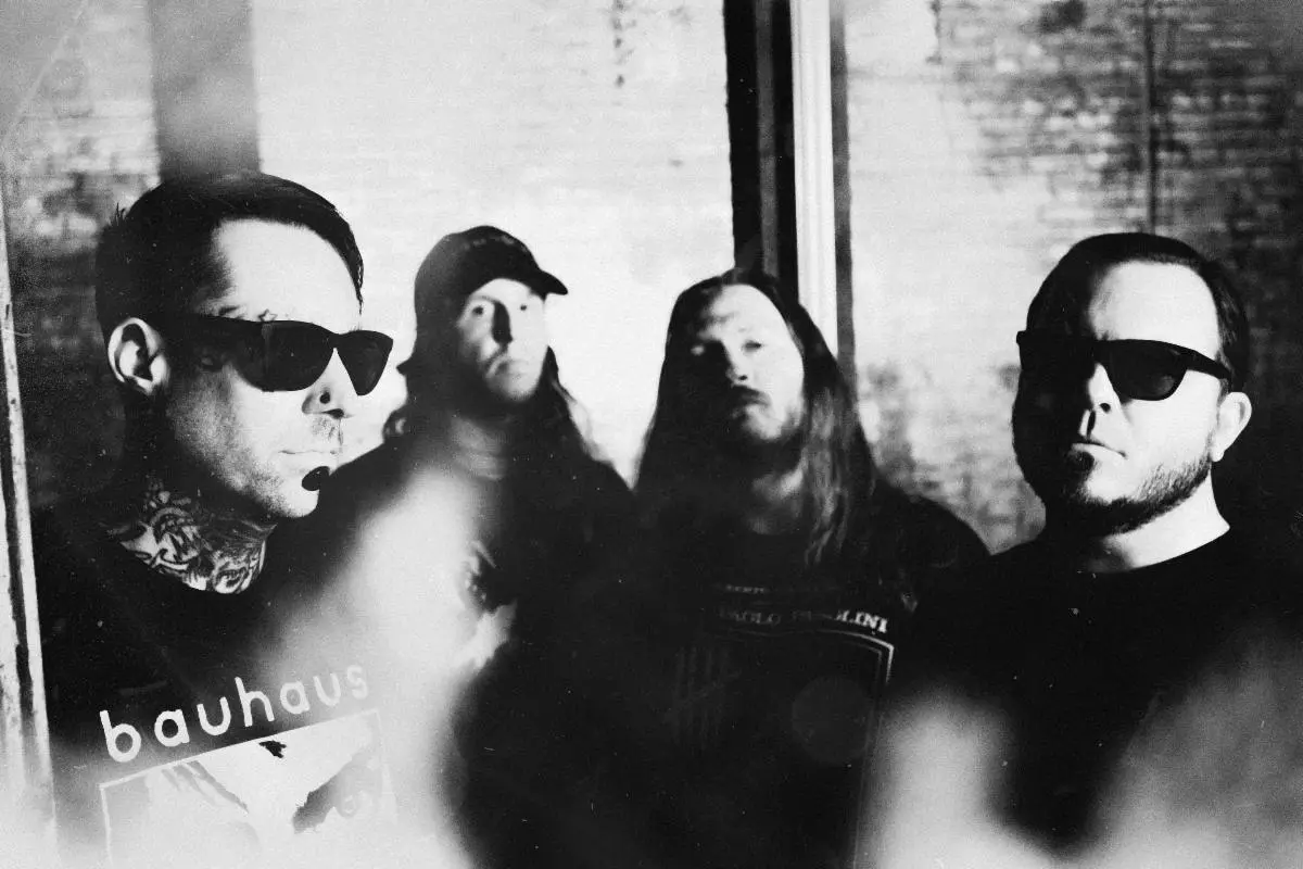 ⚡ Anagnorisis: rompe una década de silencio con «Caregriever» y presenta «Choke».