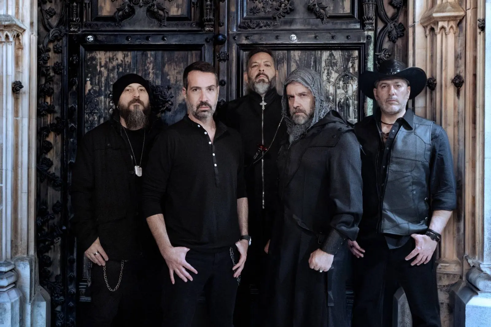 ⚡ In Domine: emprende un viaje cósmico entre Heavy Metal, Doom Metal y atmósferas progresivas con «The Traveler».