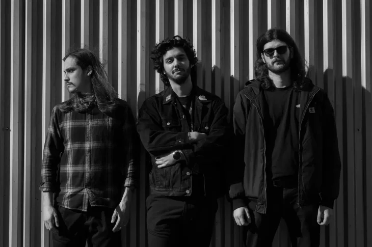 ⚡ Palegazer: explora la pérdida y el renacimiento en su álbum debut «White Mourning».
