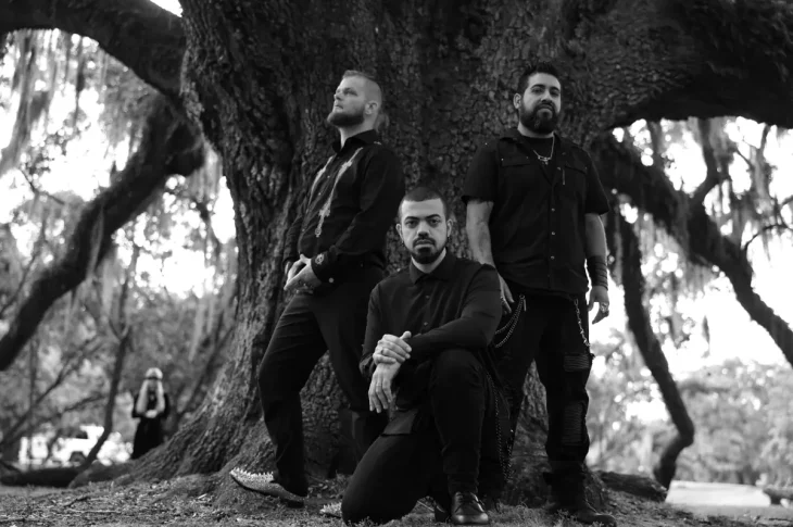 ⚡ Somnent: transforma las heridas del pasado en «Heirloom», su nuevo álbum de melodic doom/death metal.
