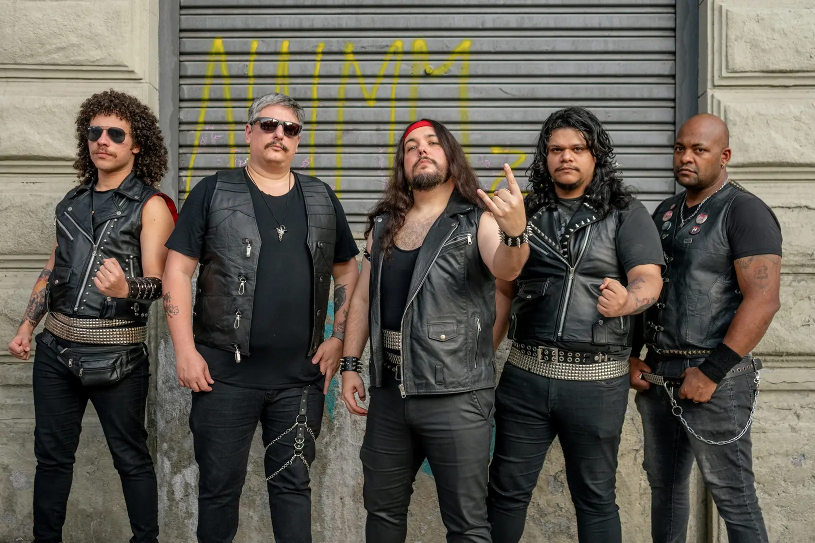 ⚡ Armadilha y Guerra santa: unen a Brasil y Venezuela en «Caminha», un himno de Heavy Metal dedicado a los migrantes latinoamericanos.