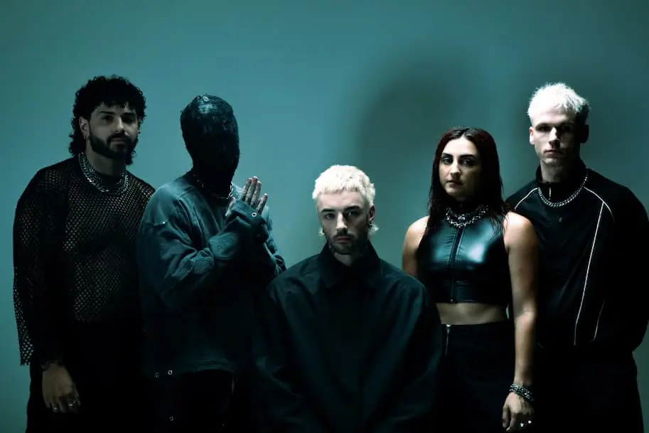 ⚡ The Dark FM: estrena «Redline» junto a Kent Osborne y lleva su metal alternativo hacia un sonido más agresivo.
