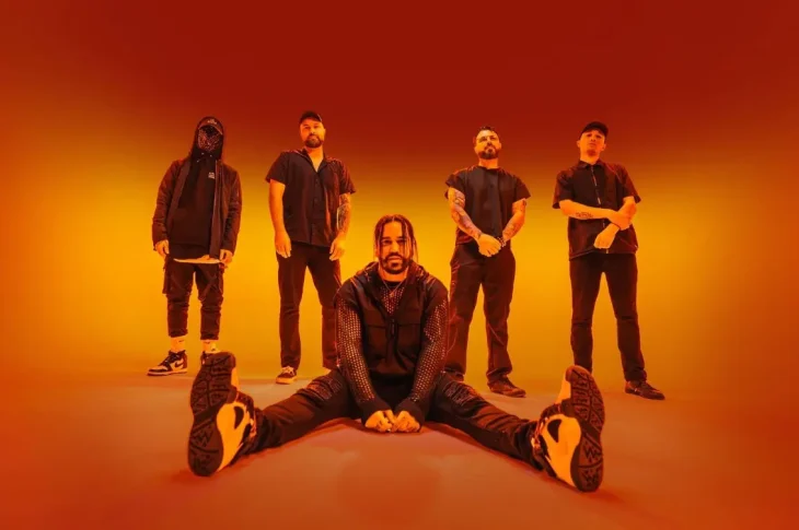 ⚡ VRSTY: estrena «dear whoever» y prepara la llegada de su nuevo álbum «ícon».